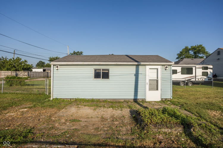 Listing Image 43