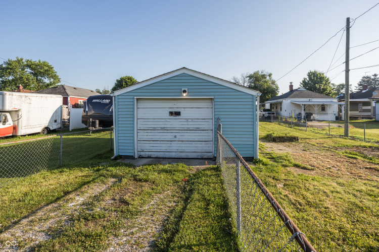 Listing Image 45