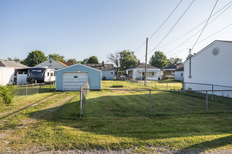 Listing Image 46