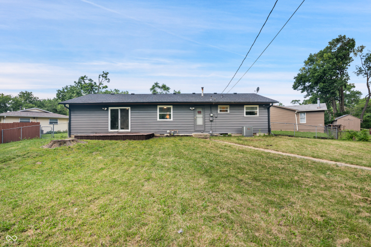 Listing Image 5