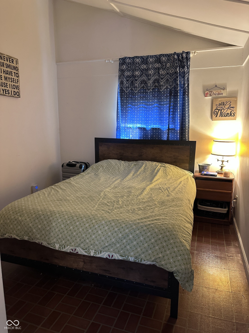 Listing Image 17