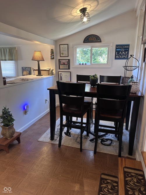 Listing Image 24