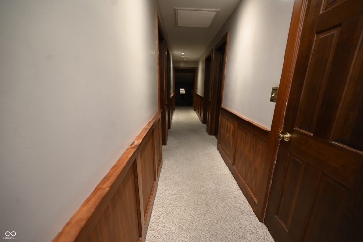Listing Image 27