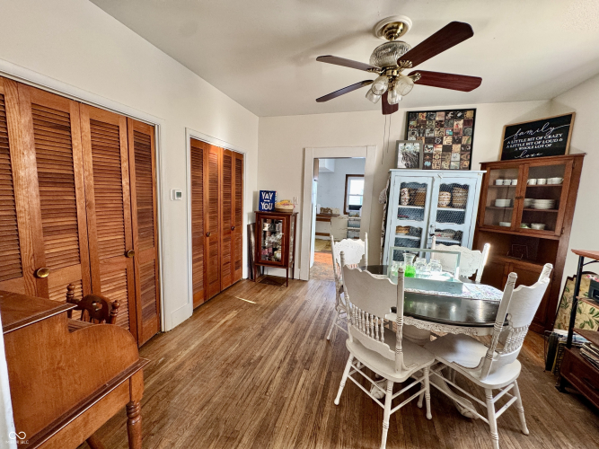 Listing Image 22