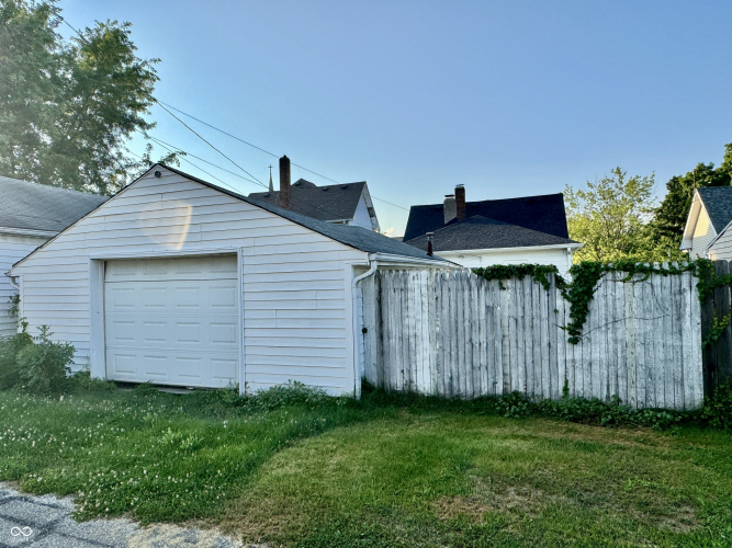 Listing Image 29