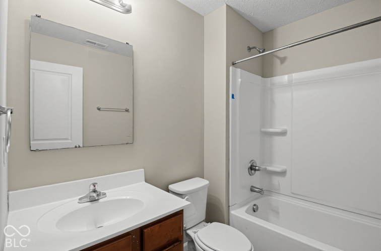 2729 Pointe Harbor Drive Indianapolis IN 46229 (House For Sale) | MLS ...
