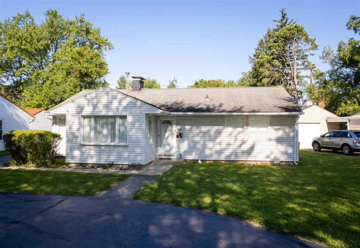 240 S 32nd St  Richmond, IN 47374 | MLS 10049211