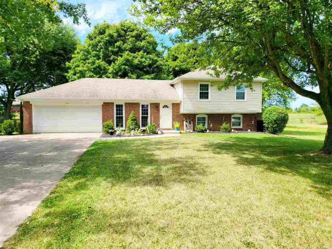 3721 S Timothy Lane  New Castle, IN 47362 | MLS 10049334