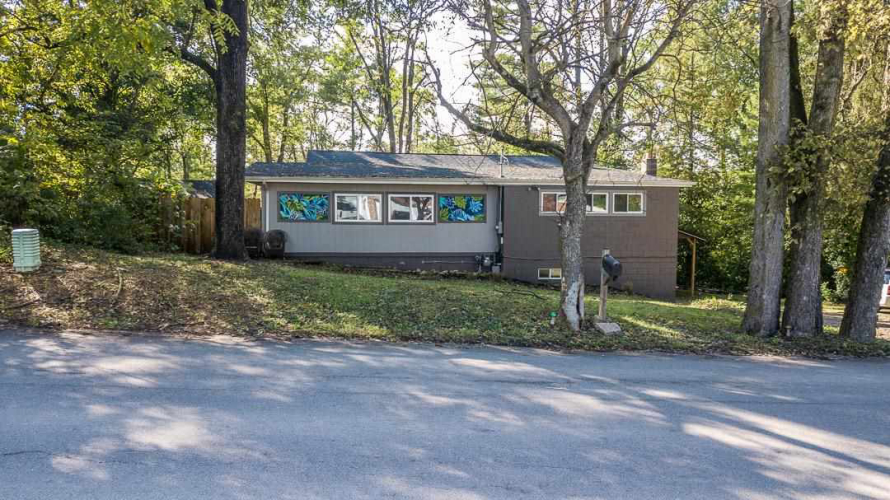 313 N Gray Road  Connersville, IN 47331 | MLS 10049581