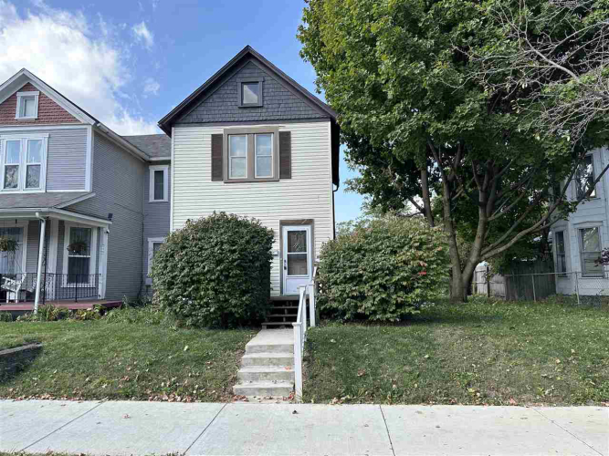 430 S 14th St  Richmond, IN 47374 | MLS 10049677