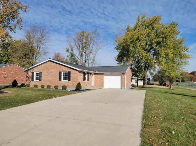 1000  Debolt Ave.  Union City, IN 47390 | MLS 10049743