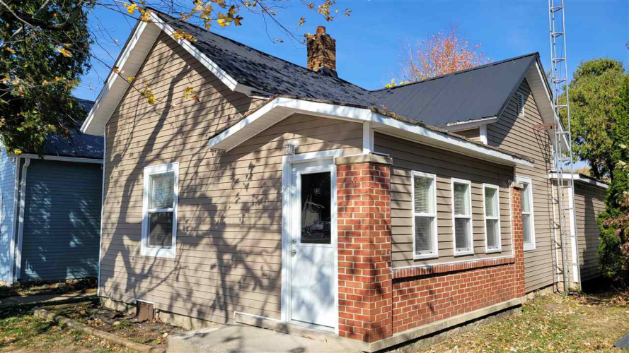 208 W Jay Street  Dunkirk, IN 47336 | MLS 10049790