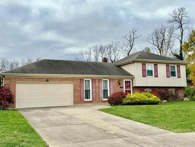 1595  Parkdale Drive  Richmond, IN 47374 | MLS 10049888