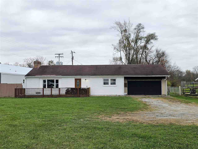 1209 E Main St  Centerville, IN 47330 | MLS 10049934