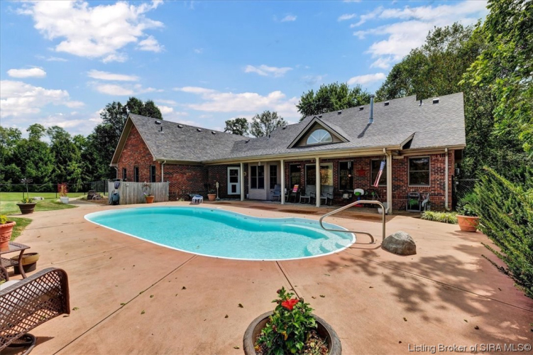 2512 E Nathans Run Drive Salem, IN 47167 | MLS 2023010310