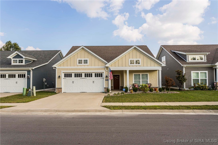 3904  Windsor Creek Drive New Albany, IN 47150 | MLS 2024010213