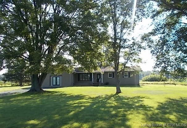 9040 S County Road 700  Commiskey, IN 47227 | MLS 2024010227