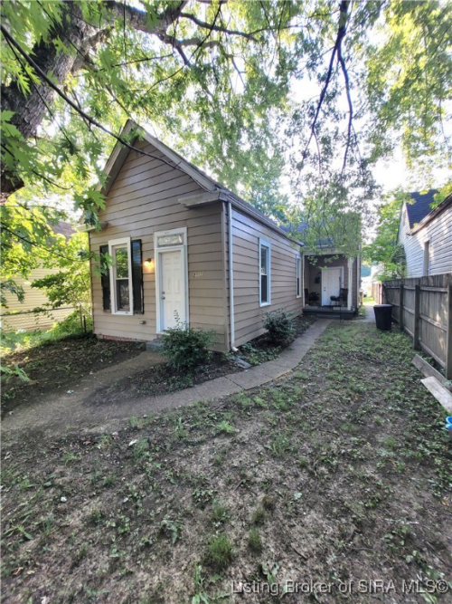 2111  Charlestown Road New Albany, IN 47150 | MLS 2024010295