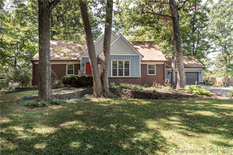 3030  Shadybrook Lane New Albany, IN 47150 | MLS 2024010370