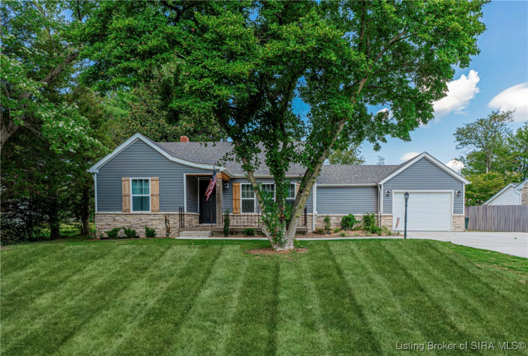 1576  Meadow Lane New Albany, IN 47150 | MLS 2024010600