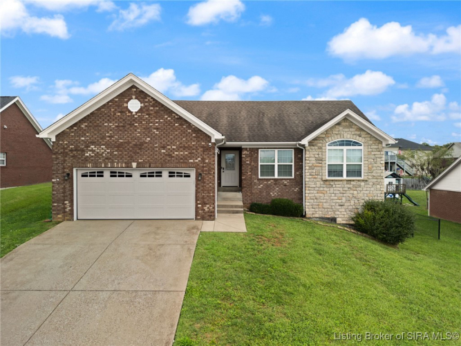 3013  Brookhill Court Georgetown, IN 47122 | MLS 2024011150