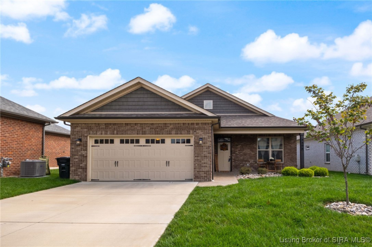 4498  Kestrel Court Jeffersonville, IN 47130 | MLS 2024011168