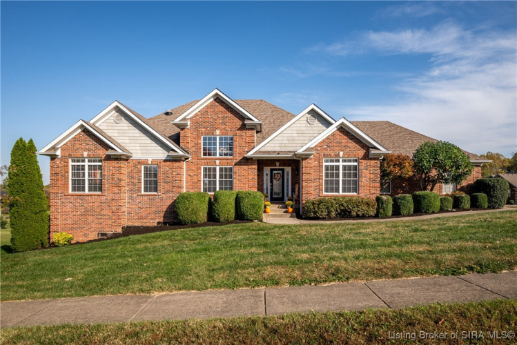 714  Willow Oak Drive Georgetown, IN 47122 | MLS 2024011748