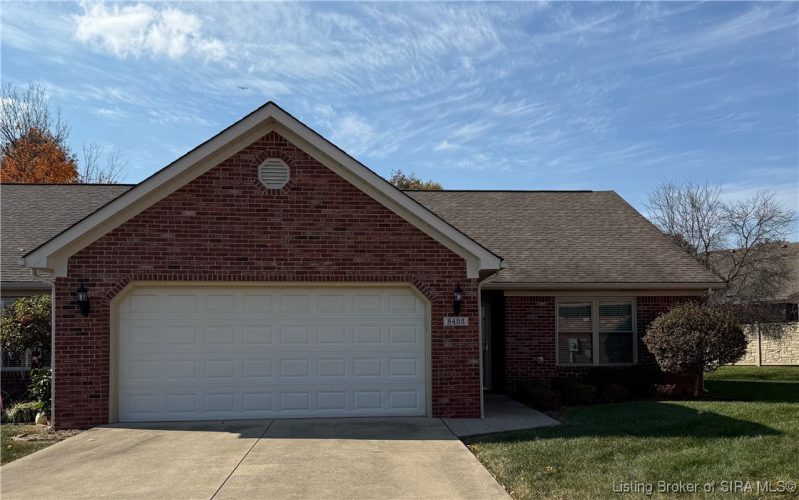 8452  Villa Circle Sellersburg, IN 47172 | MLS 2024011798