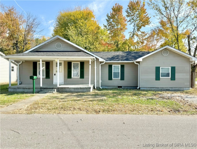 849 N 1st Street Austin, IN 47102 | MLS 2024011882