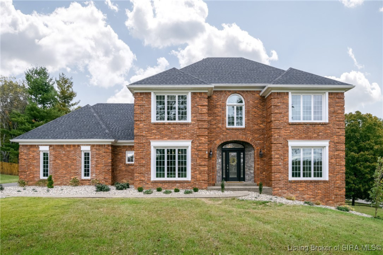 4300  Woodfield Drive Floyds Knobs, IN 47119 | MLS 2024011935