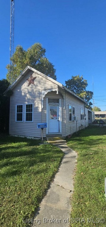 306 S Main Street Scottsburg, IN 47170 | MLS 2024012028