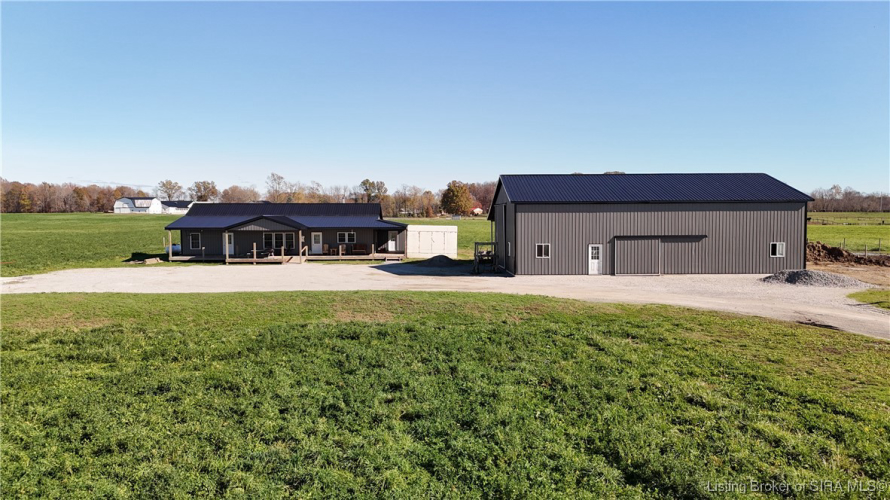 8596  Westport Road Marysville, IN 47141 | MLS 2024012233