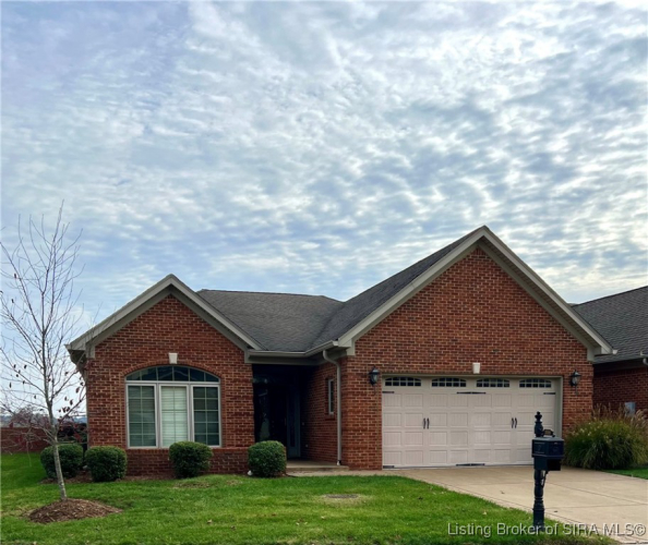 2316  Turnberry Drive Jeffersonville, IN 47130 | MLS 2024012384