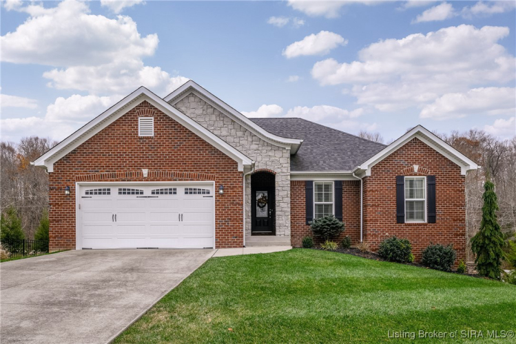 1000  Charlet Ridge Drive Floyds Knobs, IN 47119 | MLS 2024012437