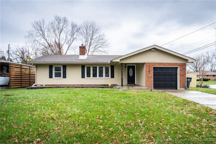 2400  Jacobs Drive New Albany, IN 47150 | MLS 2024012467