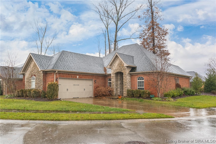1714  Bay Hill Place Henryville, IN 47126 | MLS 202405387