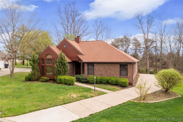 3404  Lancaster Drive New Albany, IN 47150 | MLS 202407034