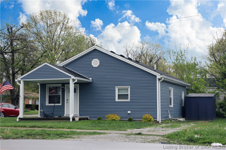 731  Penn Street Jeffersonville, IN 47130 | MLS 202407068