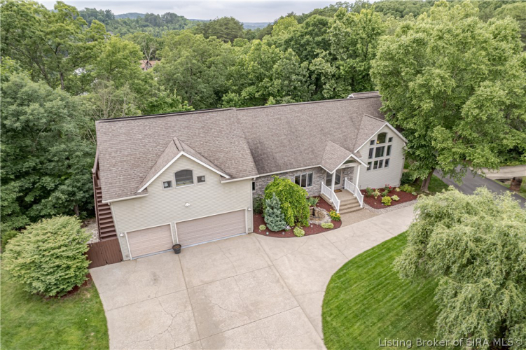 2101  skyview Drive Borden, IN 47106 | MLS 202408063