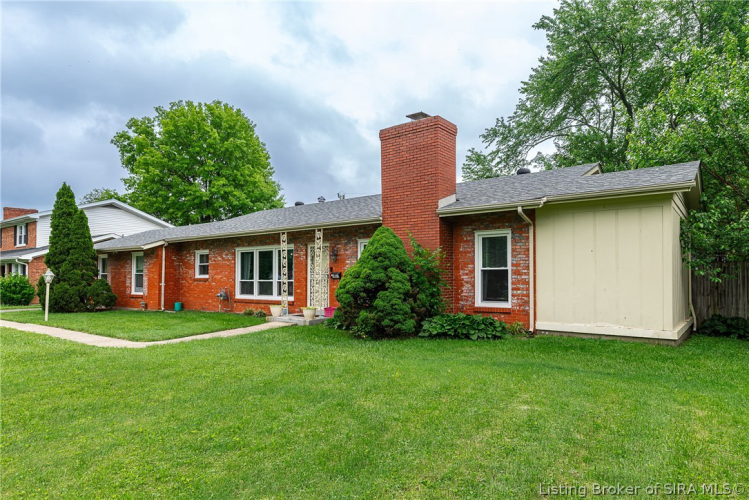 2011  Bono Road New Albany, IN 47150 | MLS 202408169