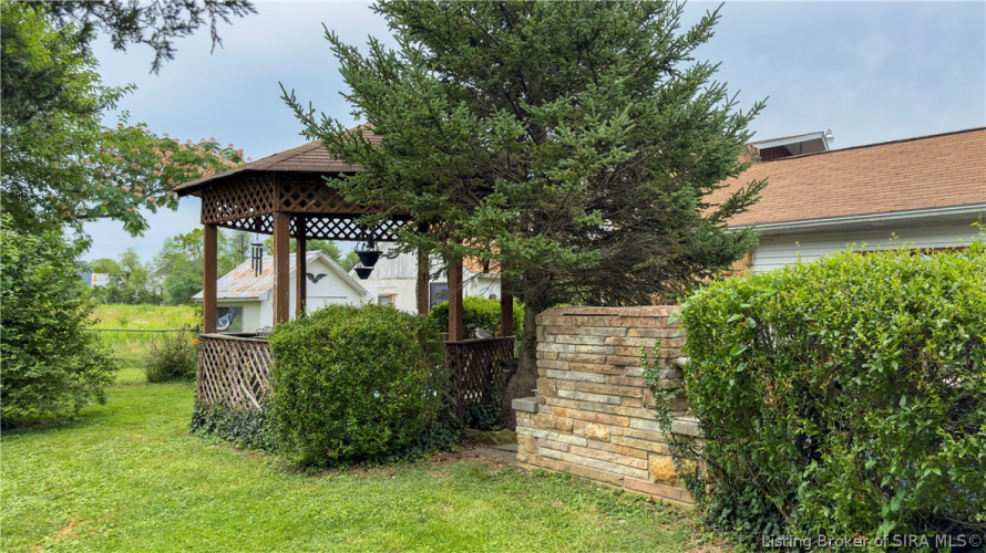 Listing Image 9