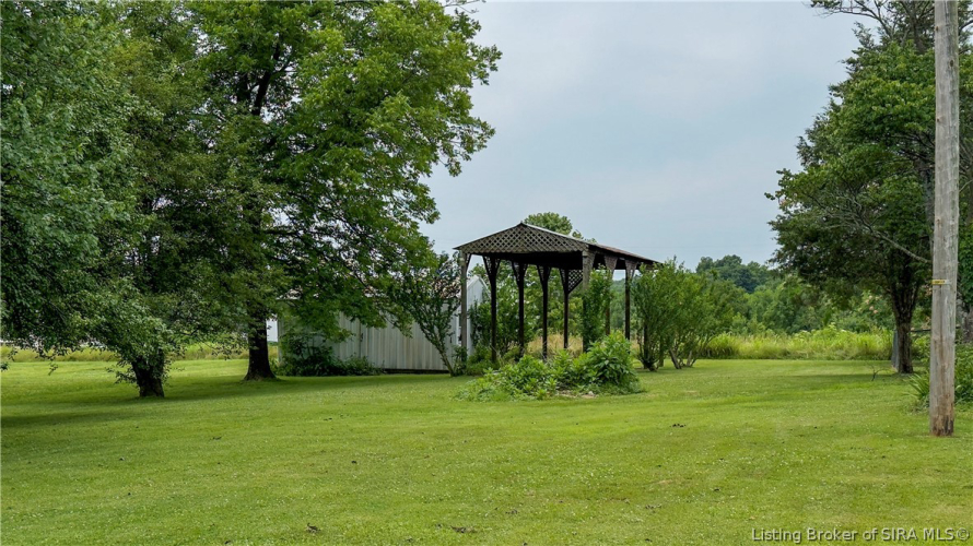 Listing Image 10