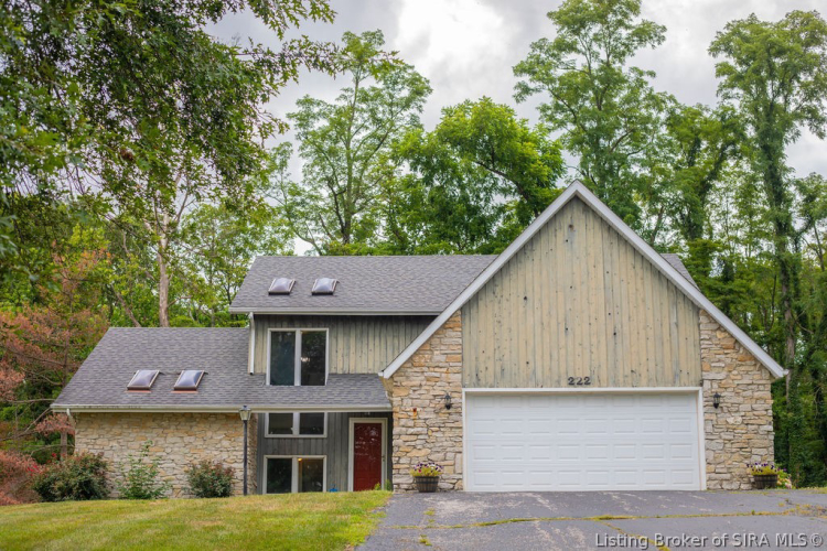 222 W Wendy Lane Salem, IN 47167 | MLS 202409653