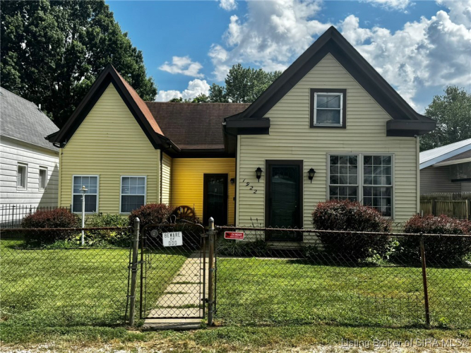 Listing Image 3
