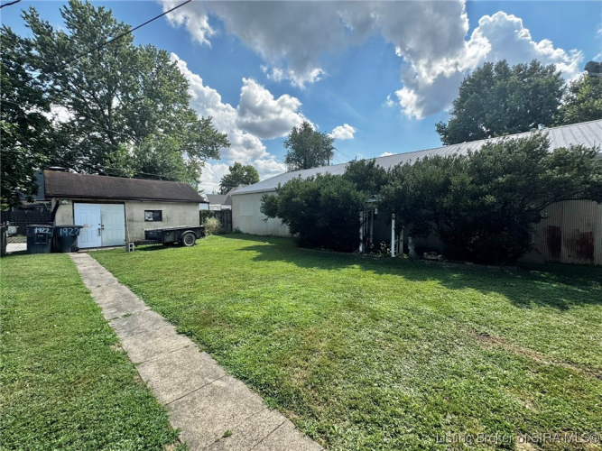 Listing Image 32