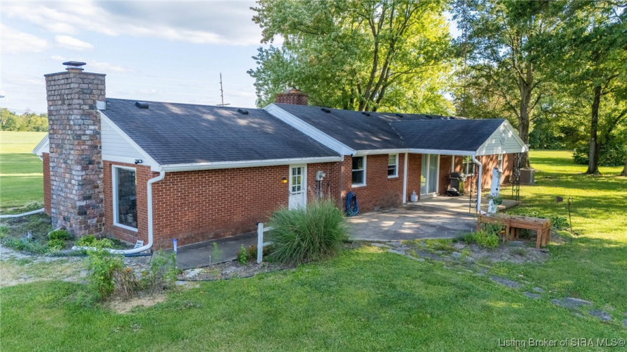 Listing Image 19