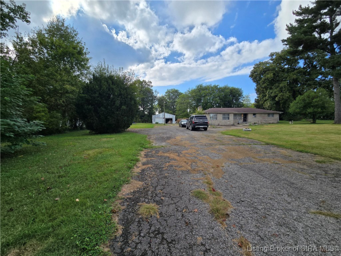 Listing Image 18