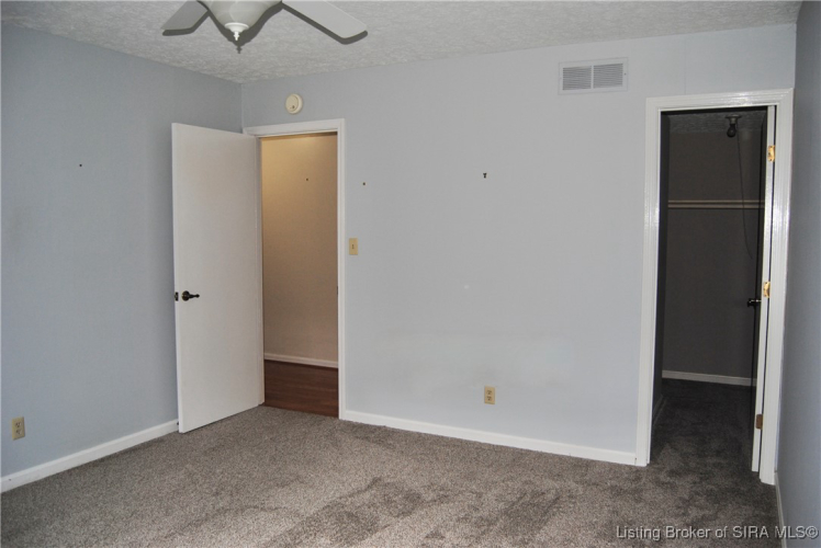 Listing Image 26