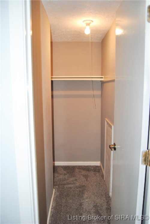 Listing Image 28