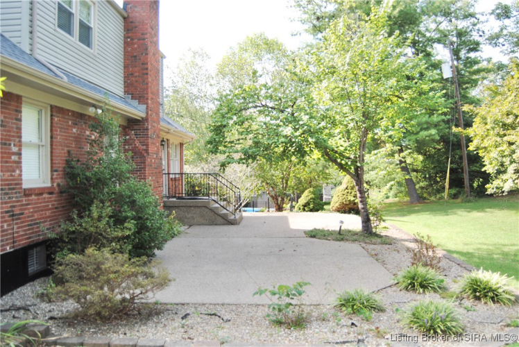Listing Image 46
